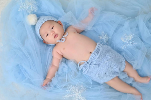 浮梁宝宝几个月会认人